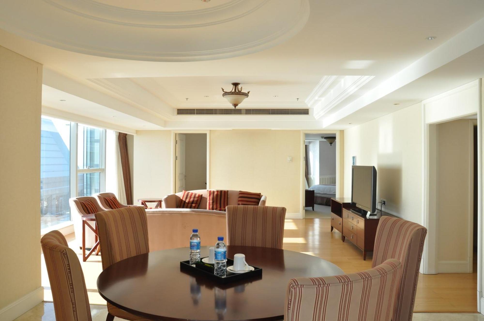 Qingdao Jinshan We+ Holiday Apartment Esterno foto